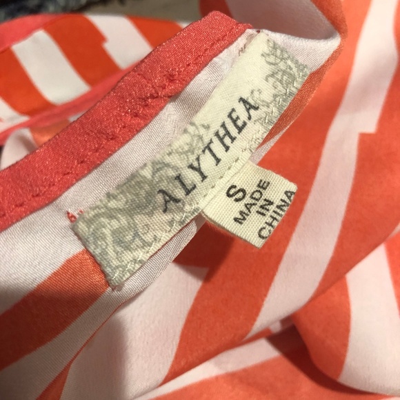 SOLD! Sleeveless Coral and White Tank - Picture 3 of 5